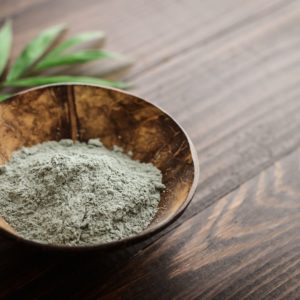 les bienfaits de l'argile en cure en voie externe ou externe et en cosmétique